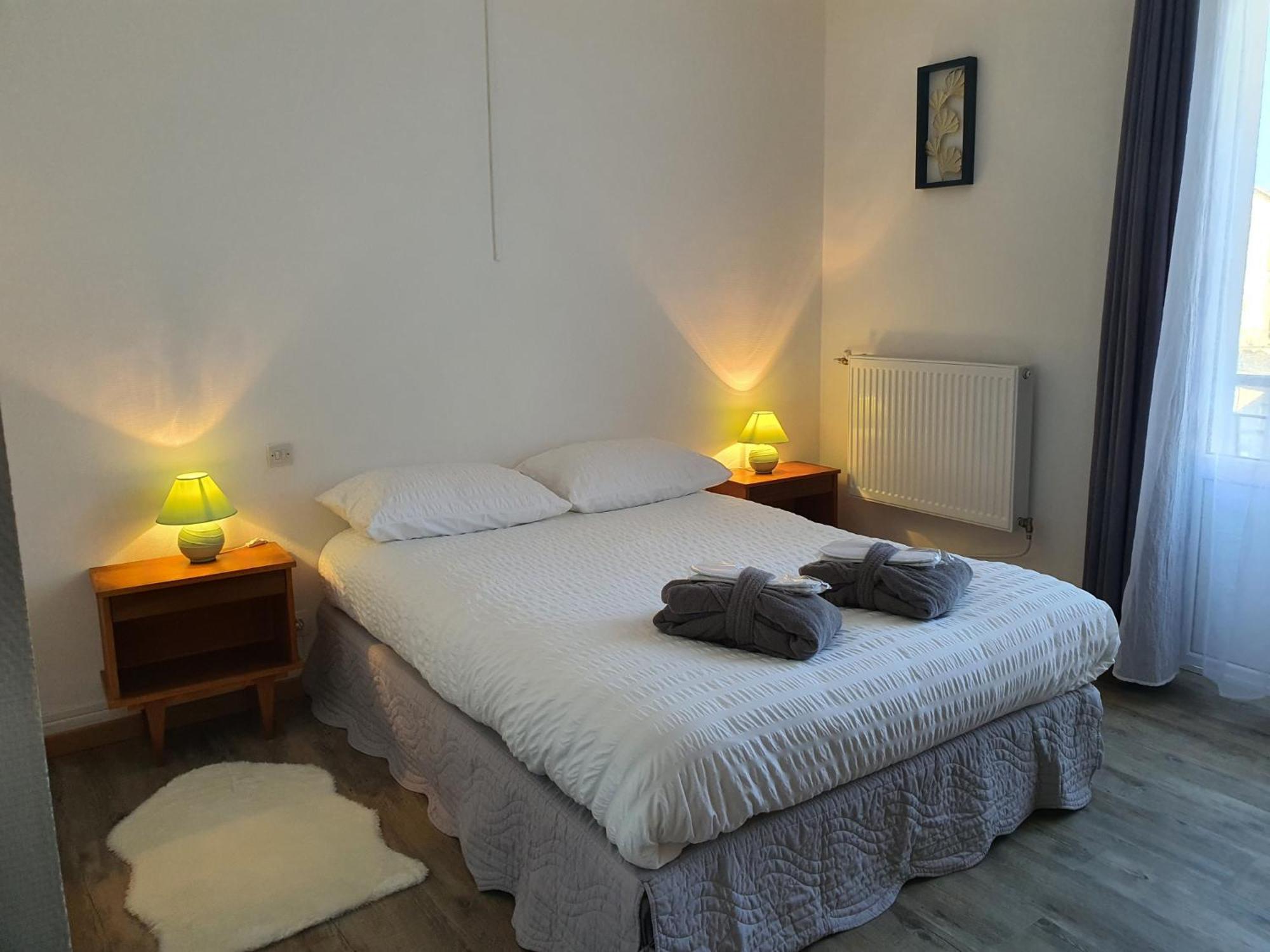 Hotel De La Promenade Bains-les-Bains Eksteriør billede